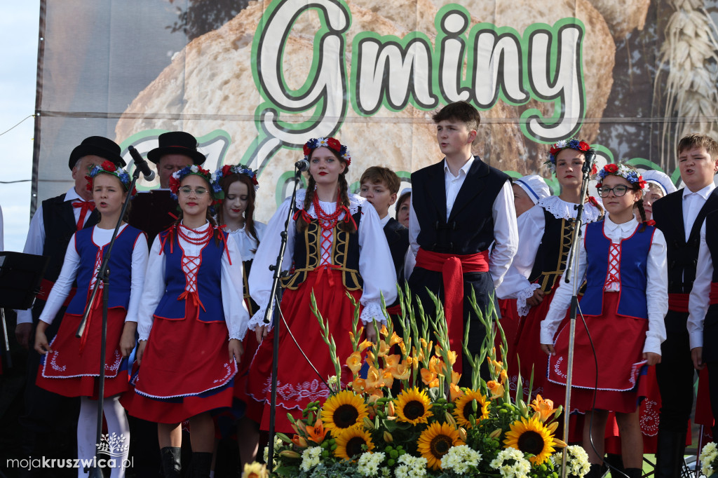 Dożynki Gminne w Ostrówku cz. 1