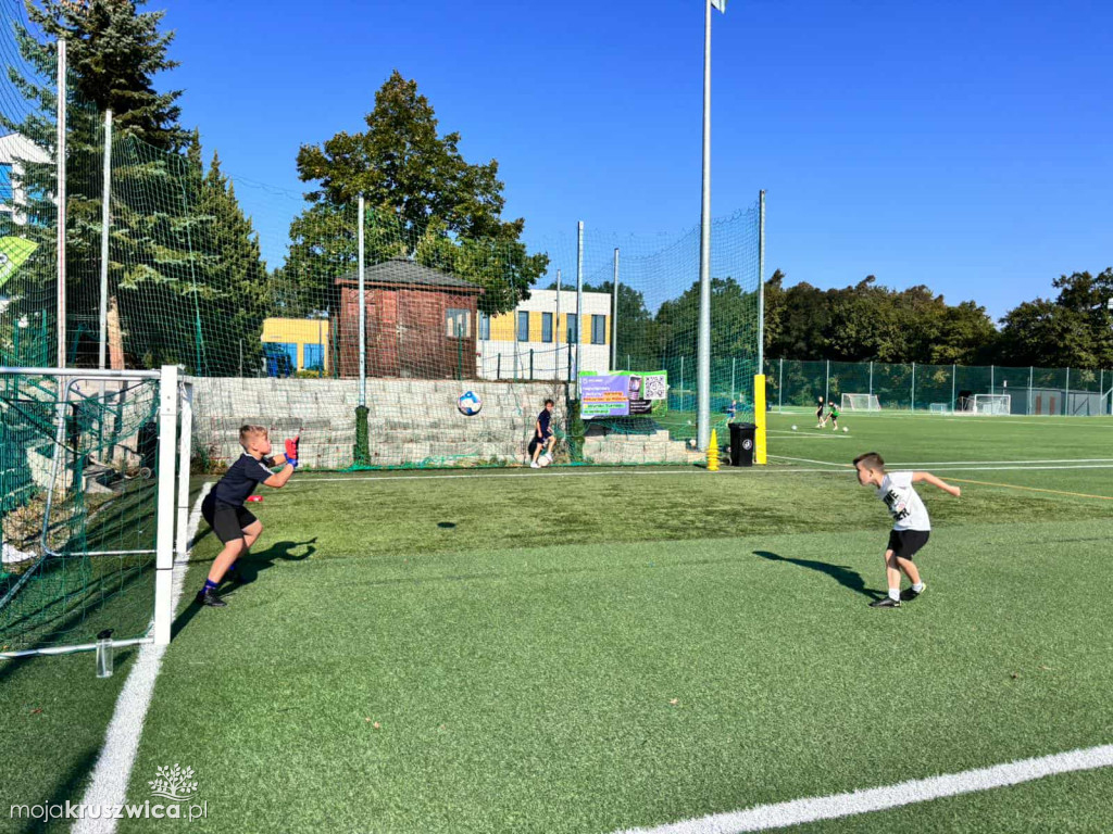 Obóz sportowo-rekreacyjny uczniów z Racic