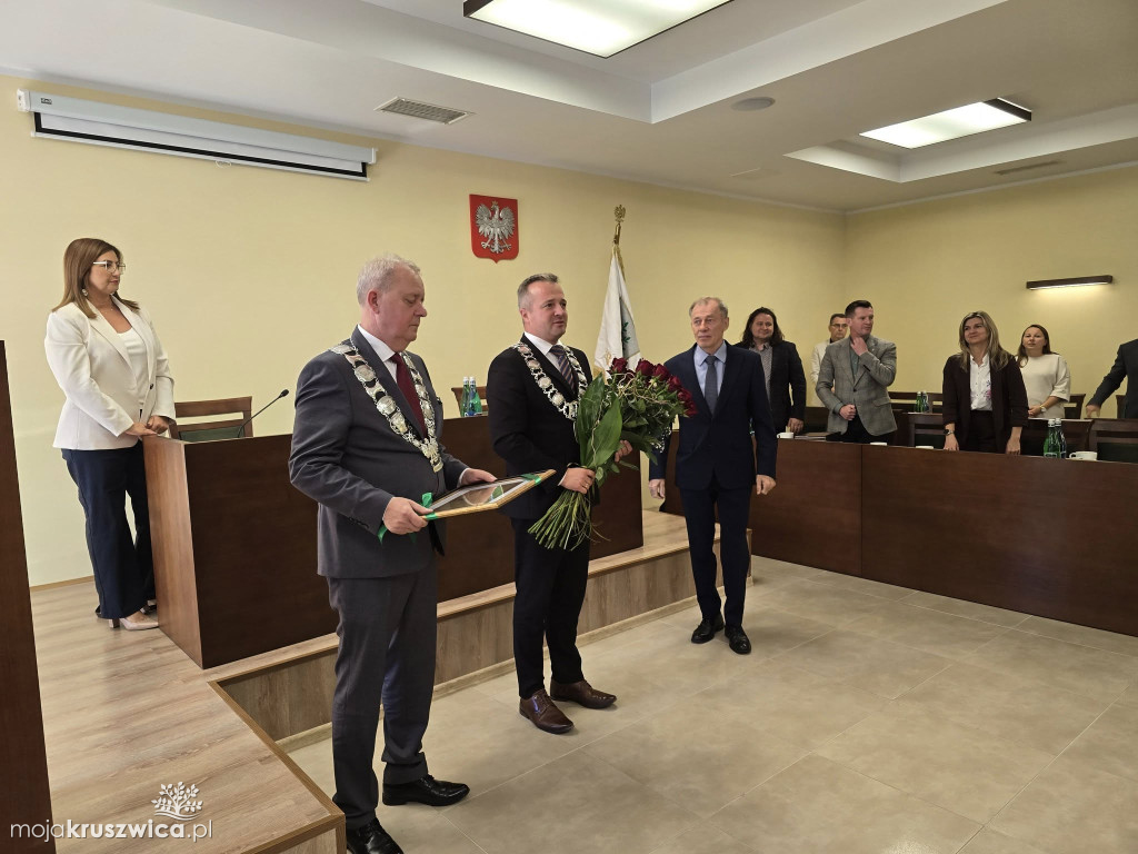 Samorząd pożegnał Bogdana Hałasę. Sekretarz przechodzi na emeryturę