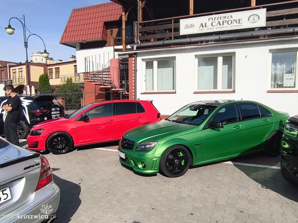 Trwa Auto Show - End of Summer w Kruszwicy [FOTO]