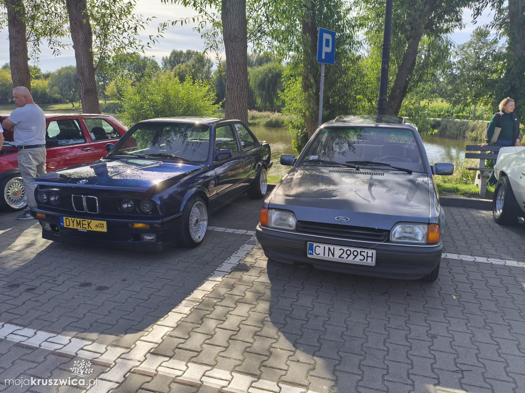 Trwa Auto Show - End of Summer w Kruszwicy [FOTO]