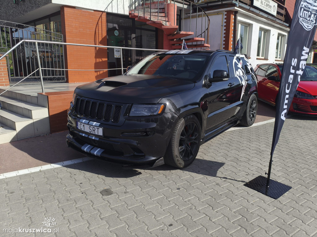Trwa Auto Show - End of Summer w Kruszwicy [FOTO]