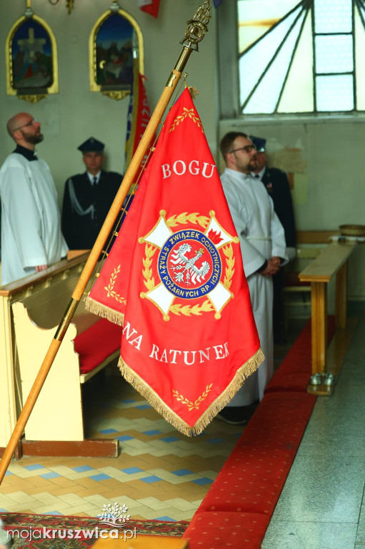 Polanowice: Jubileusz parafii z udziałem Prymasa Polski [ZDJĘCIA]