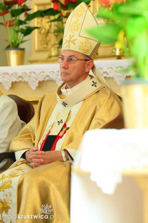 Polanowice: Jubileusz parafii z udziałem Prymasa Polski [ZDJĘCIA]
