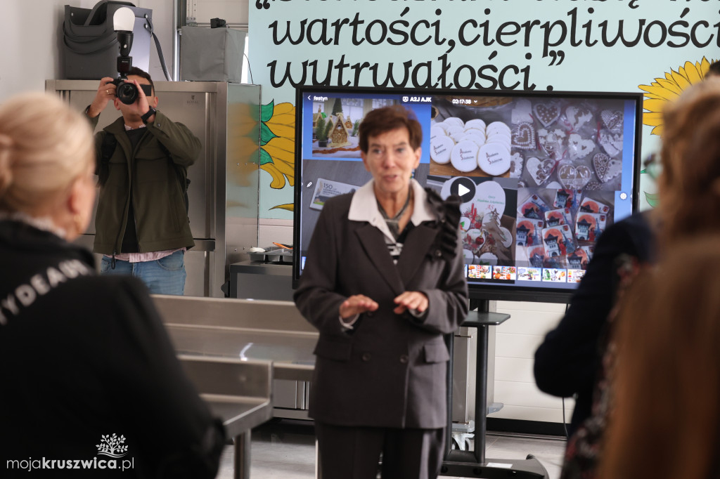 Cztery nowe pracownie i współprace z zewnętrznymi firmami Akademii Szkolnictwa AS