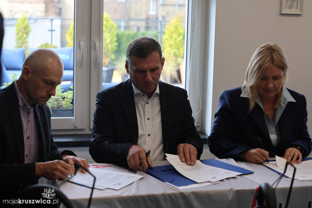 Cztery nowe pracownie i współprace z zewnętrznymi firmami Akademii Szkolnictwa AS