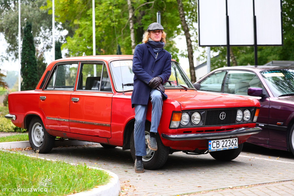 Turystyczny Rajd Samochodowy wystartował z Mątw [FOTO]