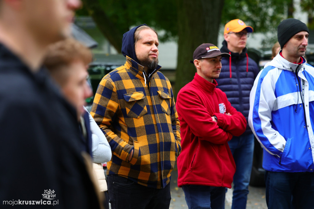 Turystyczny Rajd Samochodowy wystartował z Mątw [FOTO]