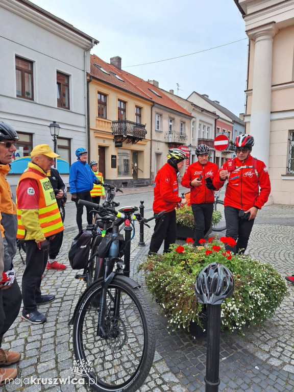 Kruszwica: „Rowerem na 107. rocznicę odzyskania niepodległości przez Polskę”