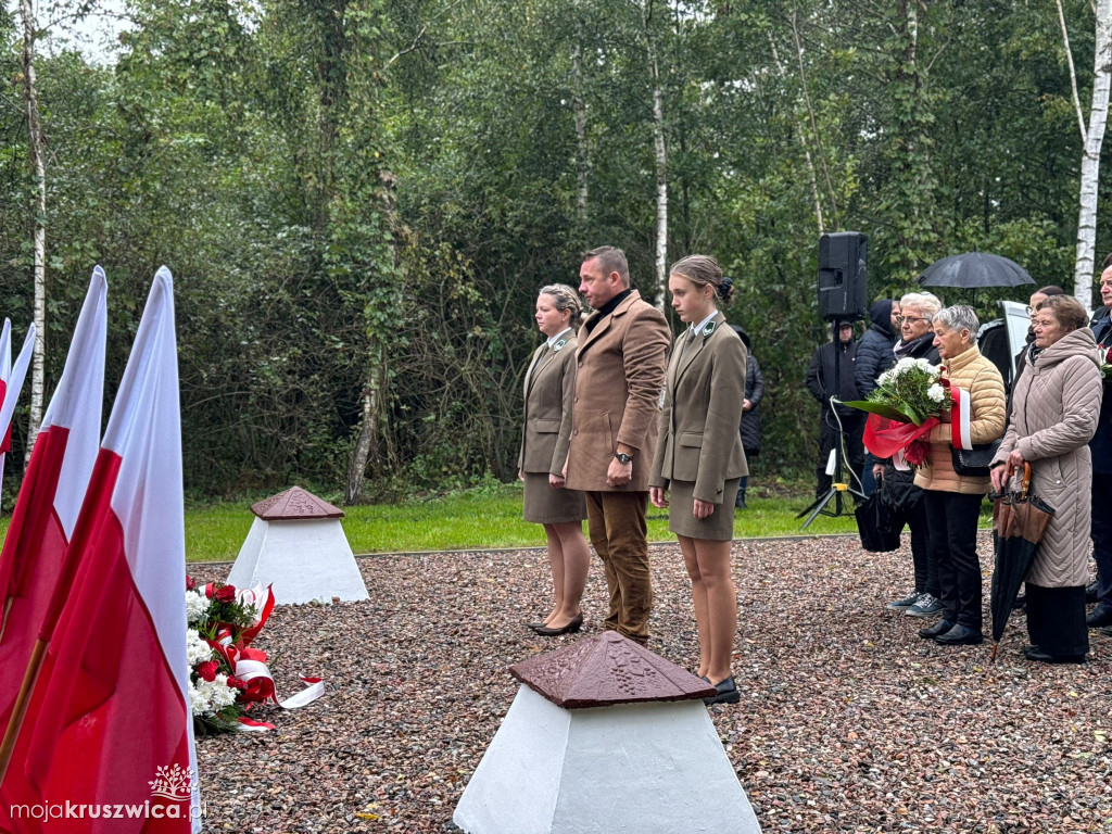 Rożniaty pod Kruszwicą. Upamiętniliśmy ofiary tragicznego października [ZDJĘCIA]