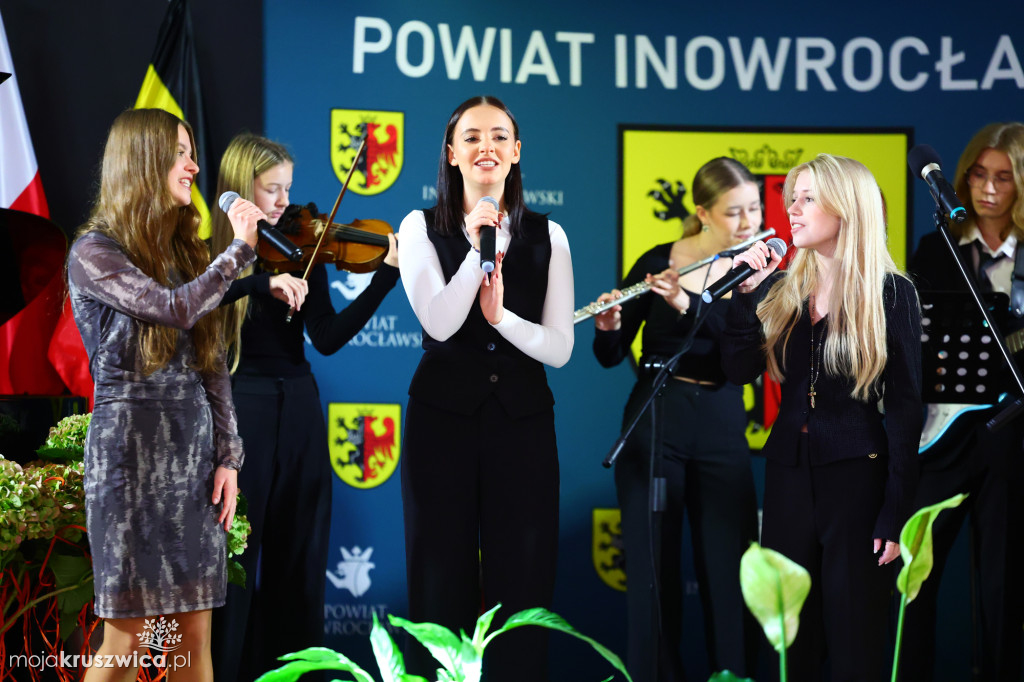 Święto powiatowych nauczycieli. Wręczono nagrody [ZDJĘCIA]