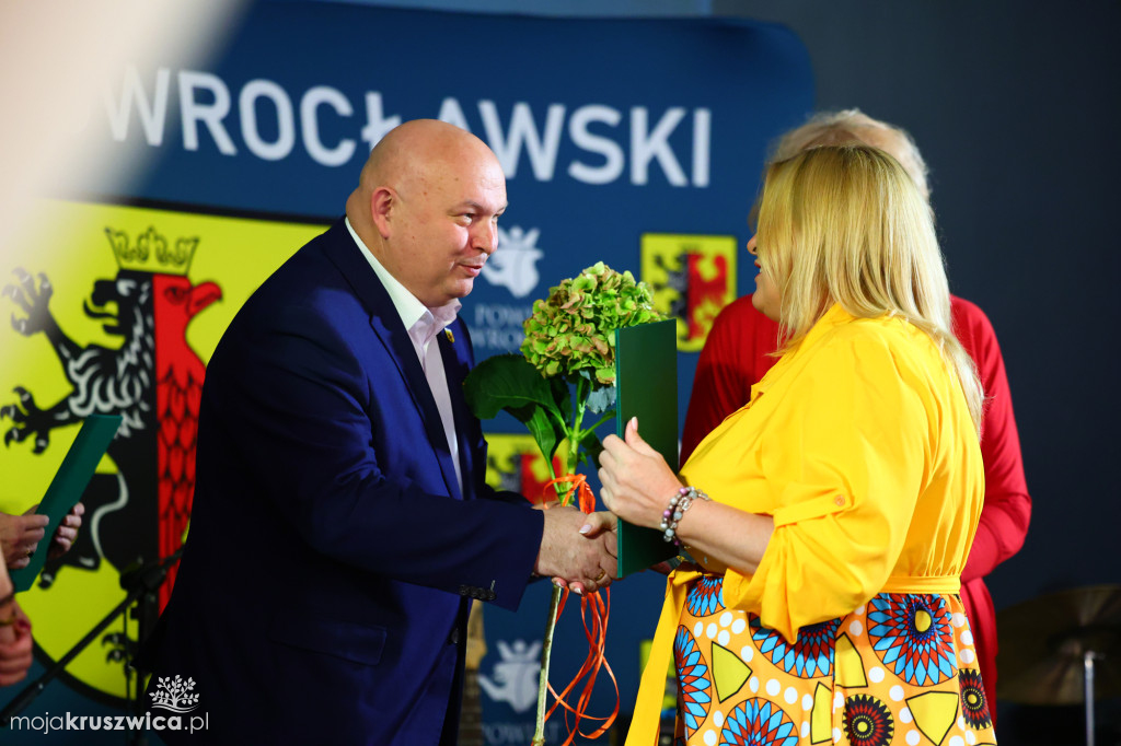 Święto powiatowych nauczycieli. Wręczono nagrody [ZDJĘCIA]