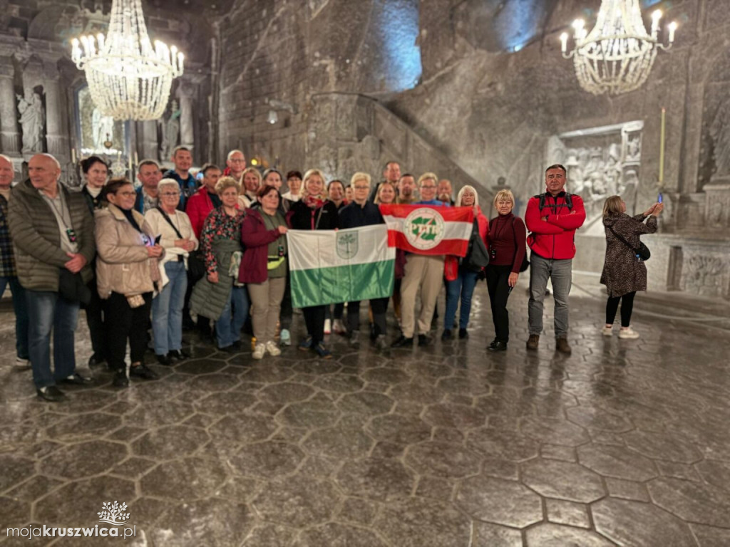 Z PTTK Kruszwica w polskie góry: wyprawa pełna wrażeń i historii!
