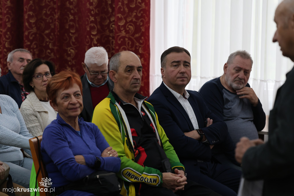NAGRODY I WYRÓŻNIENIA „Rowerem na Millenium Koronacji Dwóch Pierwszych Królów Polski” w Pałacu w Kobylnikach
