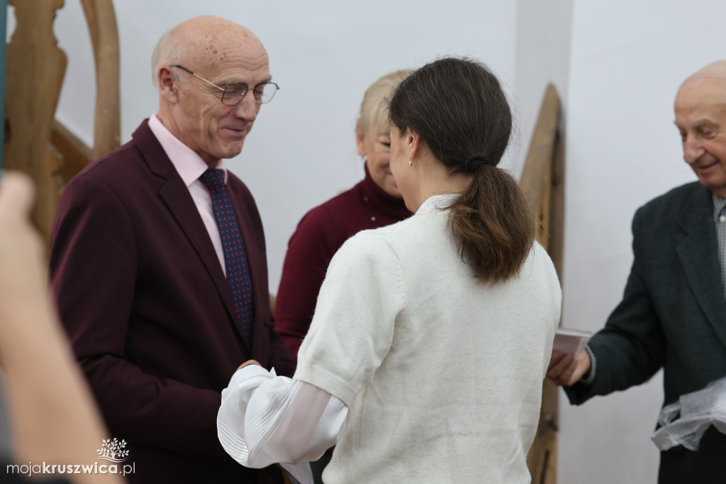 NAGRODY I WYRÓŻNIENIA „Rowerem na Millenium Koronacji Dwóch Pierwszych Królów Polski” w Pałacu w Kobylnikach
