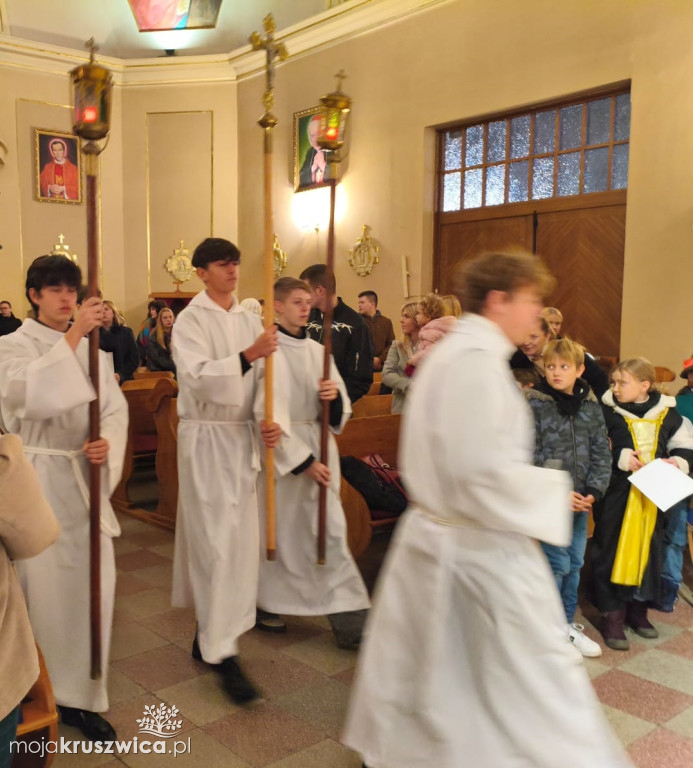 W Kruszwicy trwa Noc Świętych [ZDJĘCIA, VIDEO]