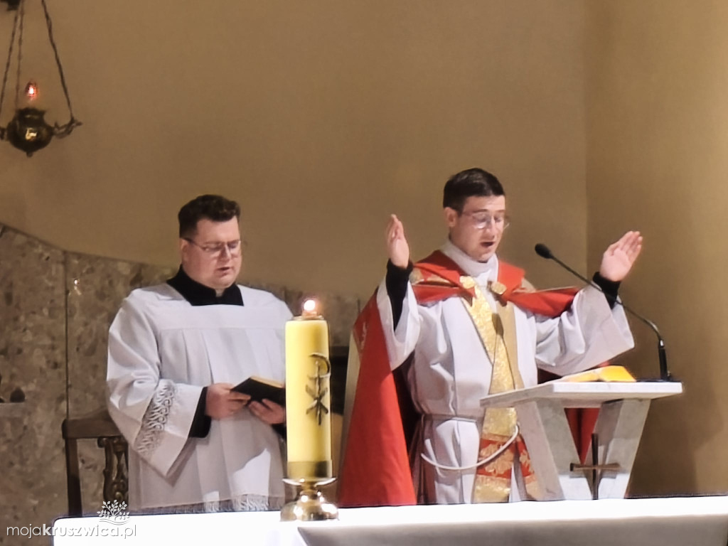 W Kruszwicy trwa Noc Świętych [ZDJĘCIA, VIDEO]