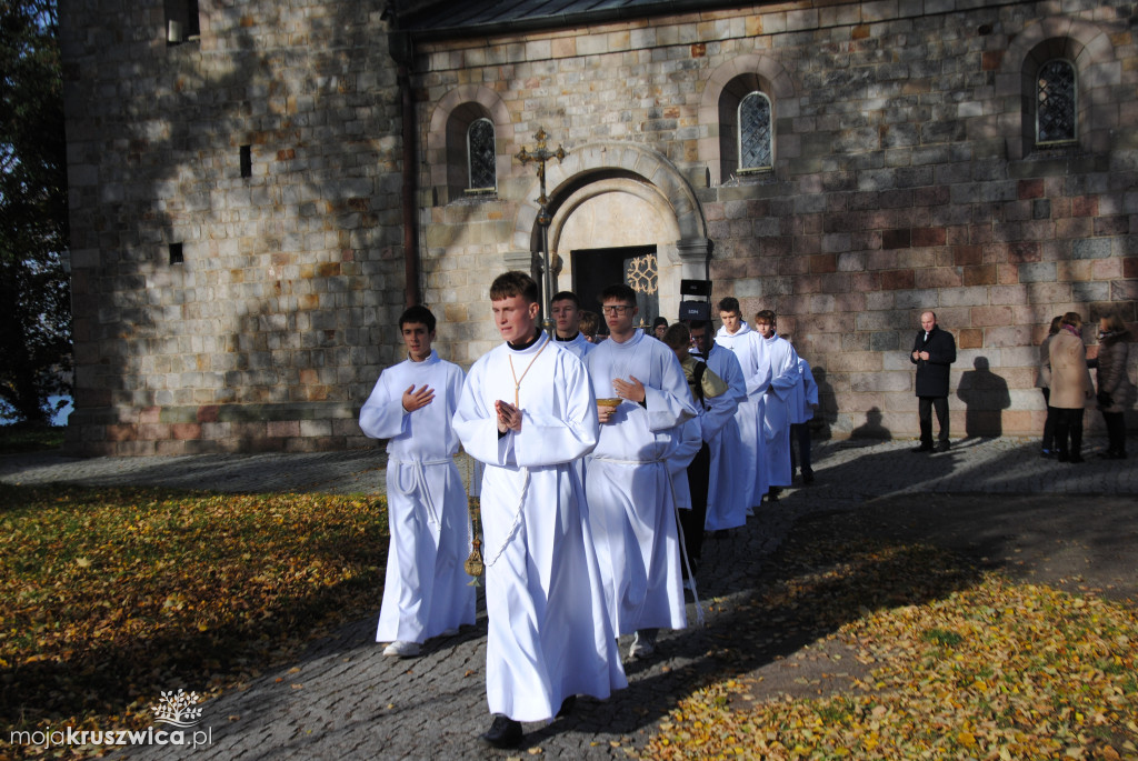 Wszystkich Świętych w Kruszwicy: Dziś wspominamy naszych zmarłych [ZDJĘCIA, VIDEO]