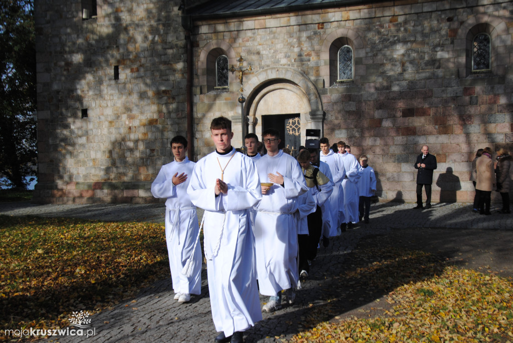 Wszystkich Świętych w Kruszwicy: Dziś wspominamy naszych zmarłych [ZDJĘCIA, VIDEO]