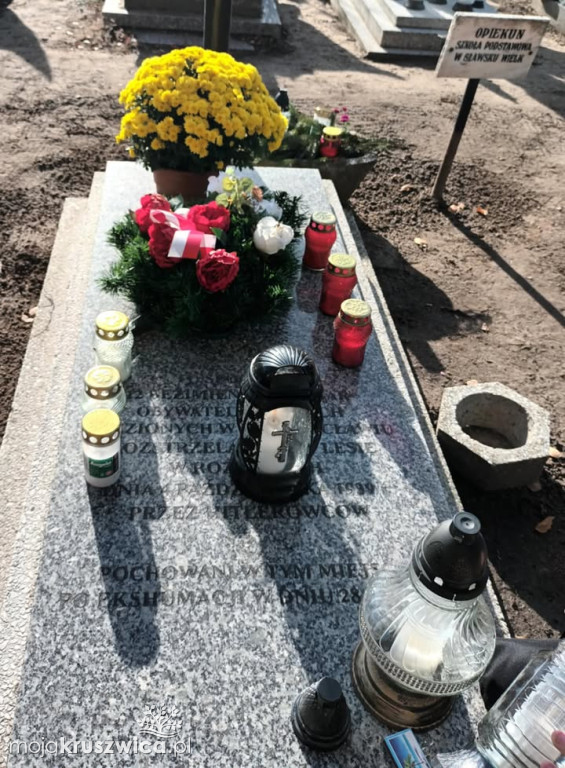 Harcerze „Ognistych Patyków” uczcili pamięć poległych