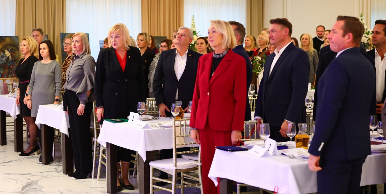 Jubileusz 120-lecia Związku Nauczycielstwa Polskiego w Kruszwicy [ZDJĘCIA]