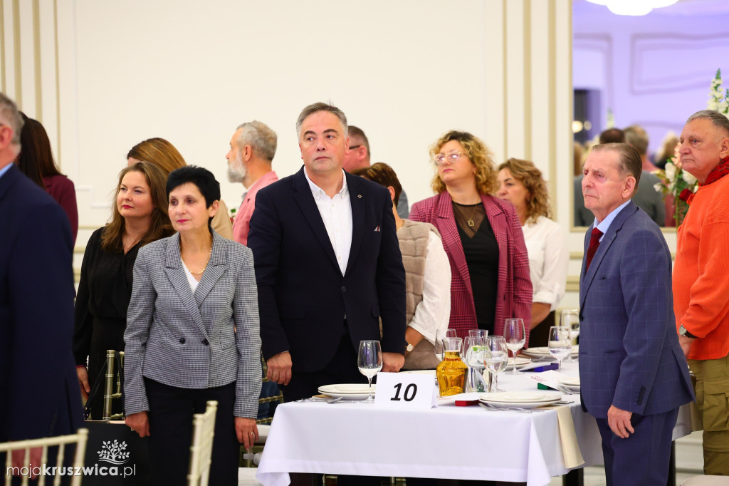 Jubileusz 120-lecia Związku Nauczycielstwa Polskiego w Kruszwicy [ZDJĘCIA]