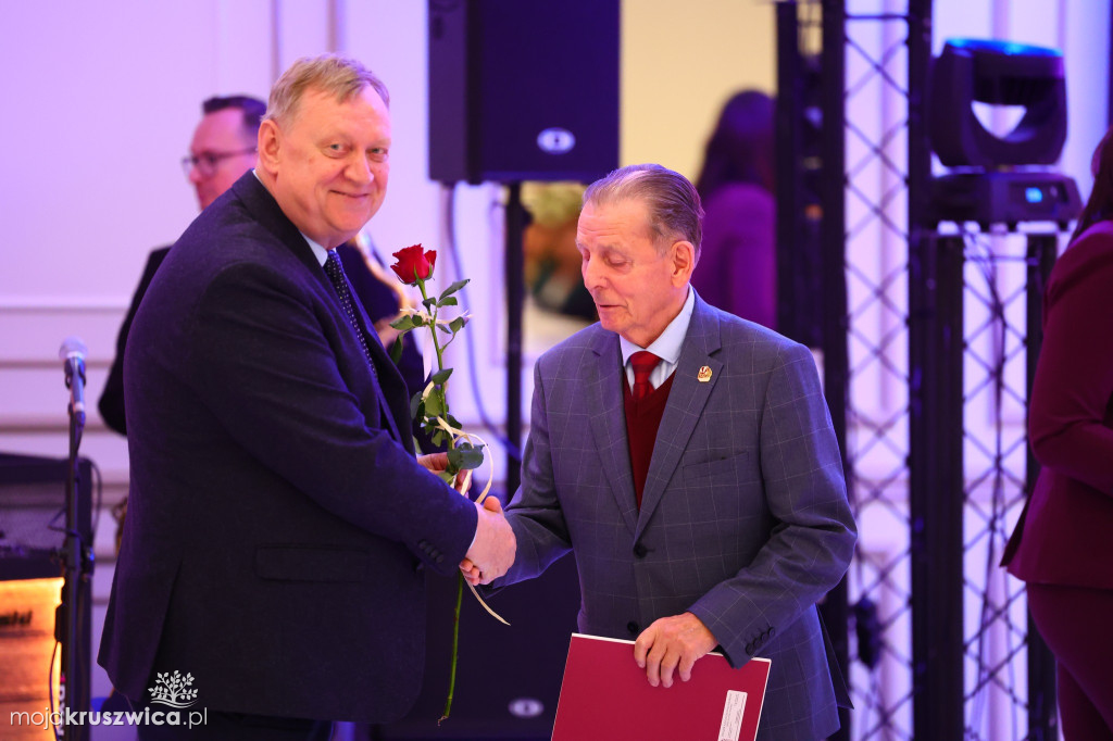 Jubileusz 120-lecia Związku Nauczycielstwa Polskiego w Kruszwicy [ZDJĘCIA]