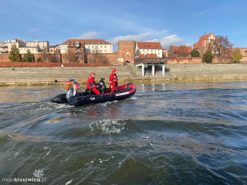 Ćwiczenia ratownicze na Wiśle z udziałem Nadgoplańskiego WOPR Kruszwica