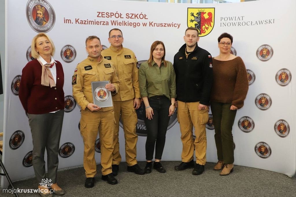 W ZS w Kruszwicy odbył się Turniej Strzelecki Służb Mundurowych [FOTO]