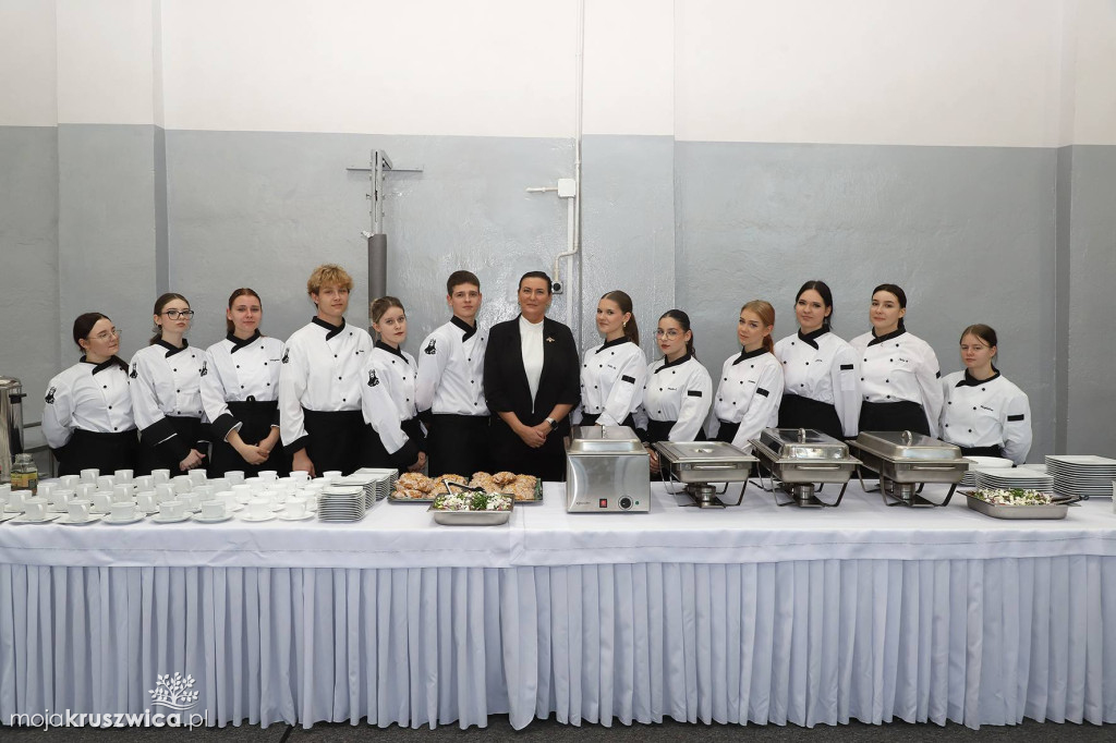 W ZS w Kruszwicy odbył się Turniej Strzelecki Służb Mundurowych [FOTO]