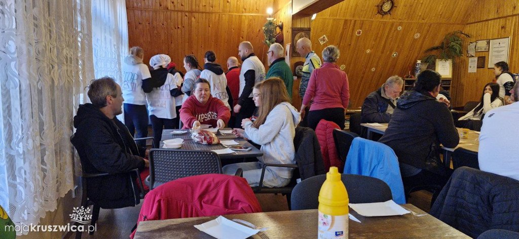 Rajd rowerowy w Kruszwicy w ramach kampanii „Dzieciństwo bez przemocy” [ZDJĘCIA]