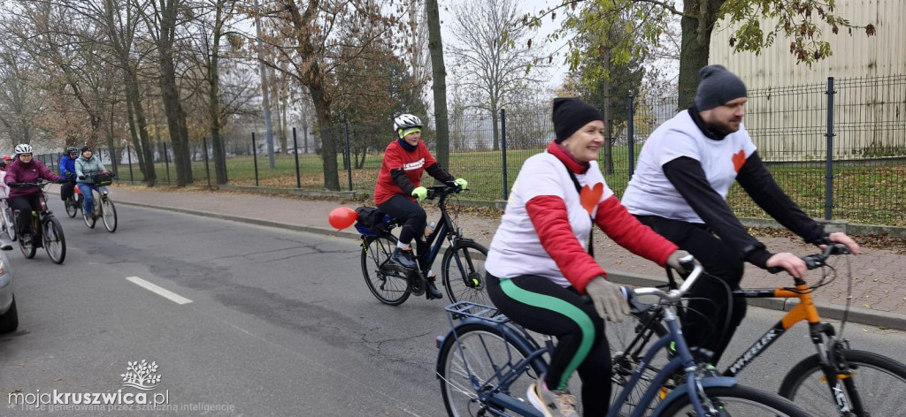 Rajd rowerowy w Kruszwicy w ramach kampanii „Dzieciństwo bez przemocy” [ZDJĘCIA]