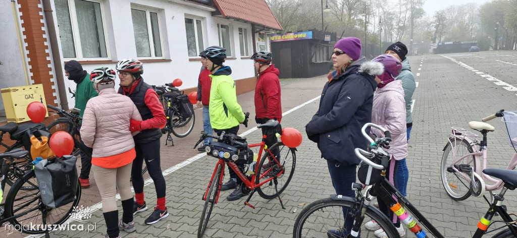 Rajd rowerowy w Kruszwicy w ramach kampanii „Dzieciństwo bez przemocy” [ZDJĘCIA]