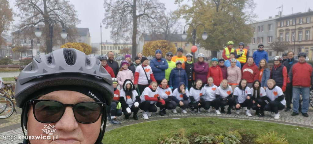 Rajd rowerowy w Kruszwicy w ramach kampanii „Dzieciństwo bez przemocy” [ZDJĘCIA]