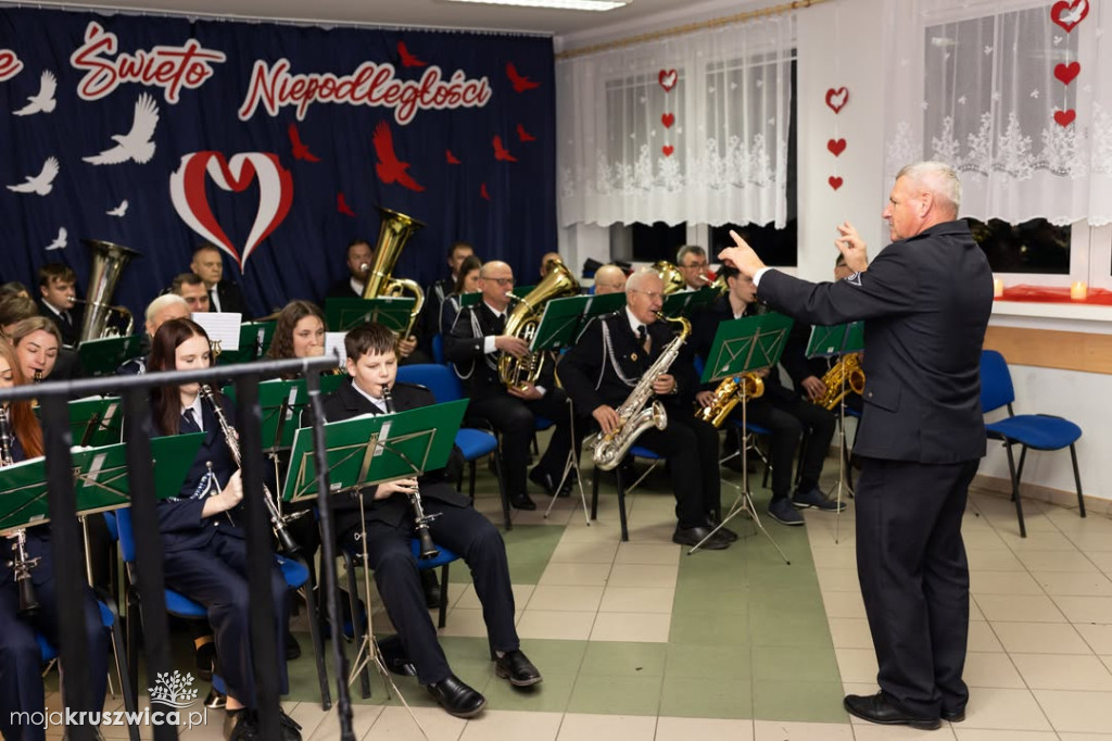 Wieczornica patriotyczna w Sławsku Wielkim [ZDJĘCIA]