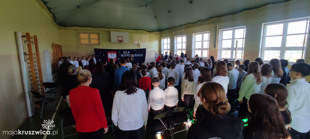 W Chełmcach świętowaliśmy obchody Święta Niepodległości [ZDJĘCIA]