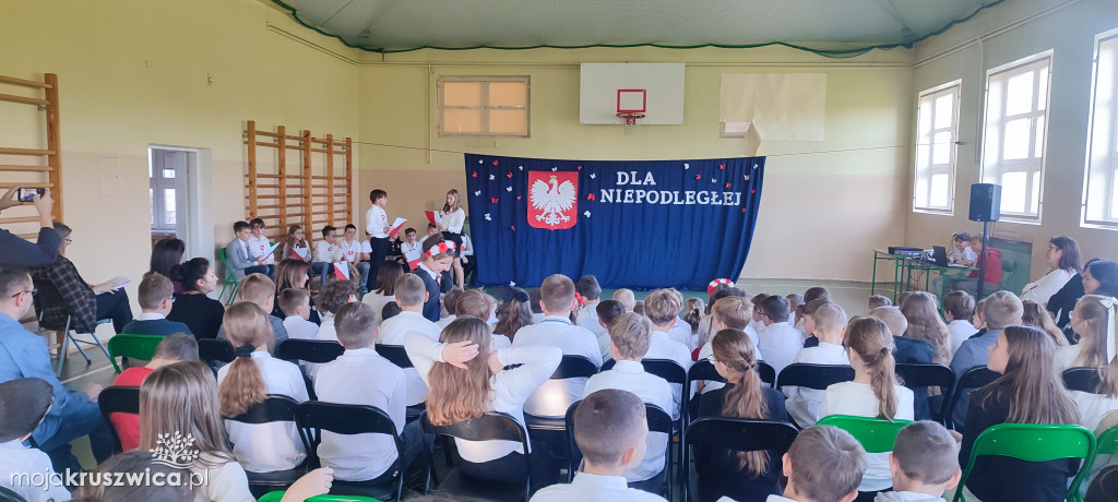 W Chełmcach świętowaliśmy obchody Święta Niepodległości [ZDJĘCIA]