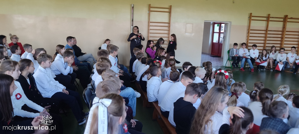 W Chełmcach świętowaliśmy obchody Święta Niepodległości [ZDJĘCIA]