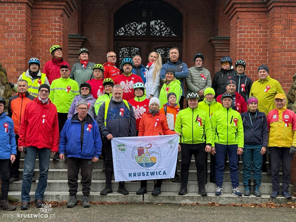 Za nami rajd rowerowy z okazji Święta Niepodleglości! [FOTO]
