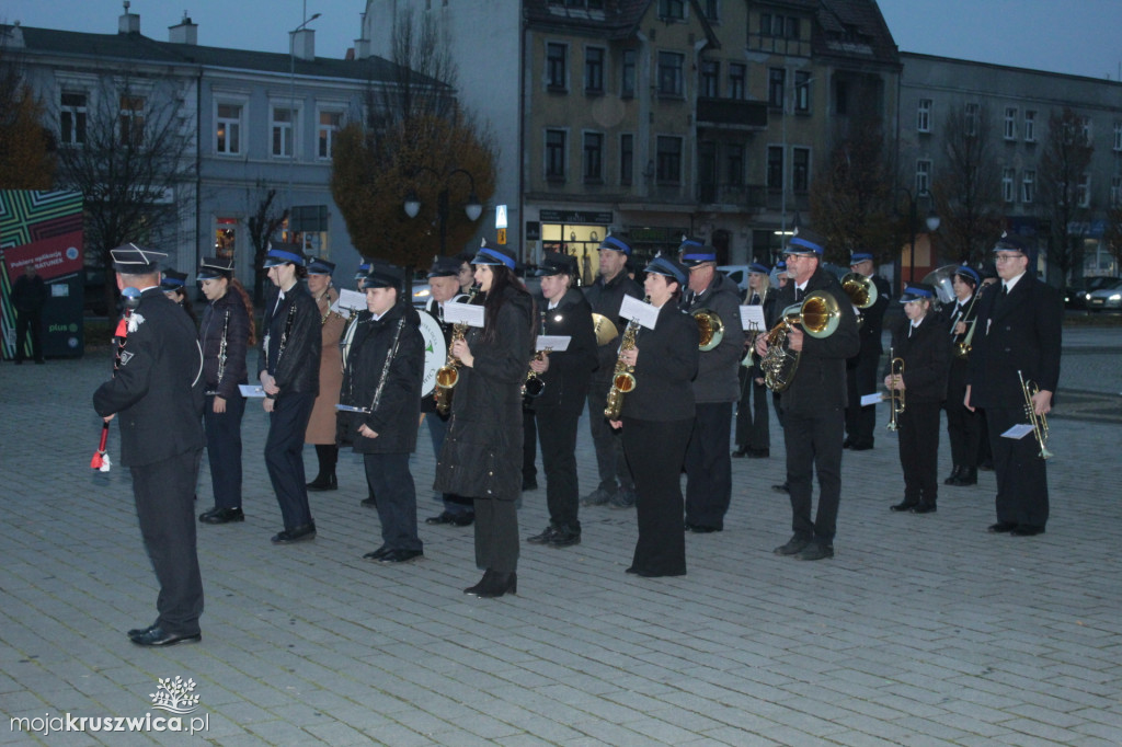 Oficjalne przekazanie wozu strażackiego w Kruszwicy 14.11.2025