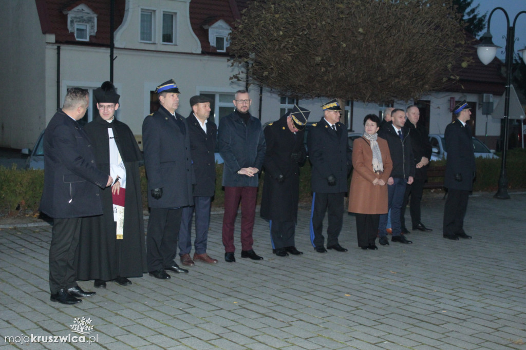 Oficjalne przekazanie wozu strażackiego w Kruszwicy 14.11.2025