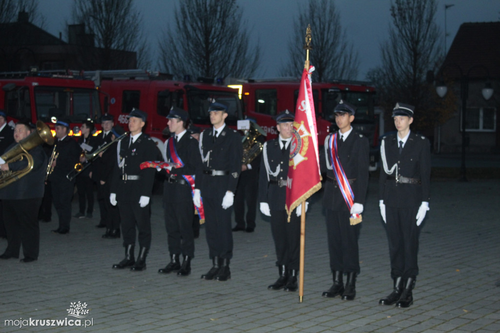Oficjalne przekazanie wozu strażackiego w Kruszwicy 14.11.2025