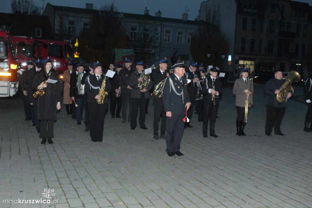 Oficjalne przekazanie wozu strażackiego w Kruszwicy 14.11.2025