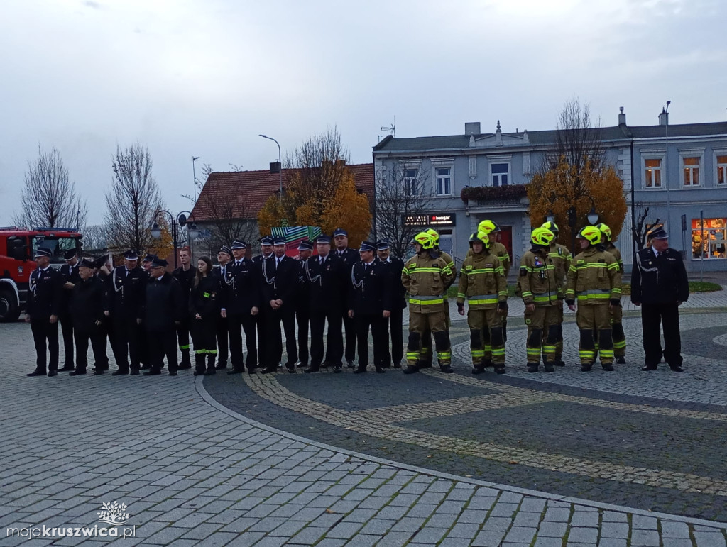 Oficjalne przekazanie wozu strażackiego w Kruszwicy 14.11.2025