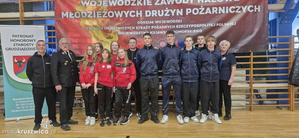 Młodzieżowa Drużyna Pożarnicza z Woli Wapowskiej zwycięża w zawodach wojewódzkich