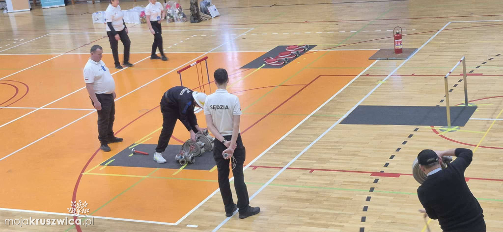 Młodzieżowa Drużyna Pożarnicza z Woli Wapowskiej zwycięża w zawodach wojewódzkich