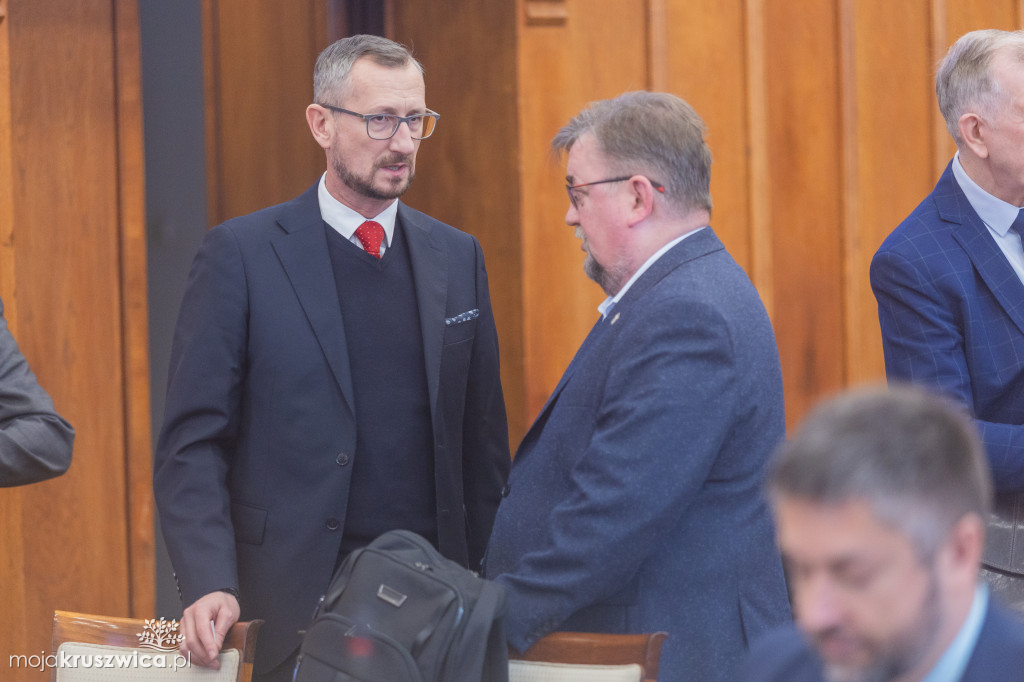 Sesja sejmiku województwa. Jakie decyzje podjęto? [FOTO]