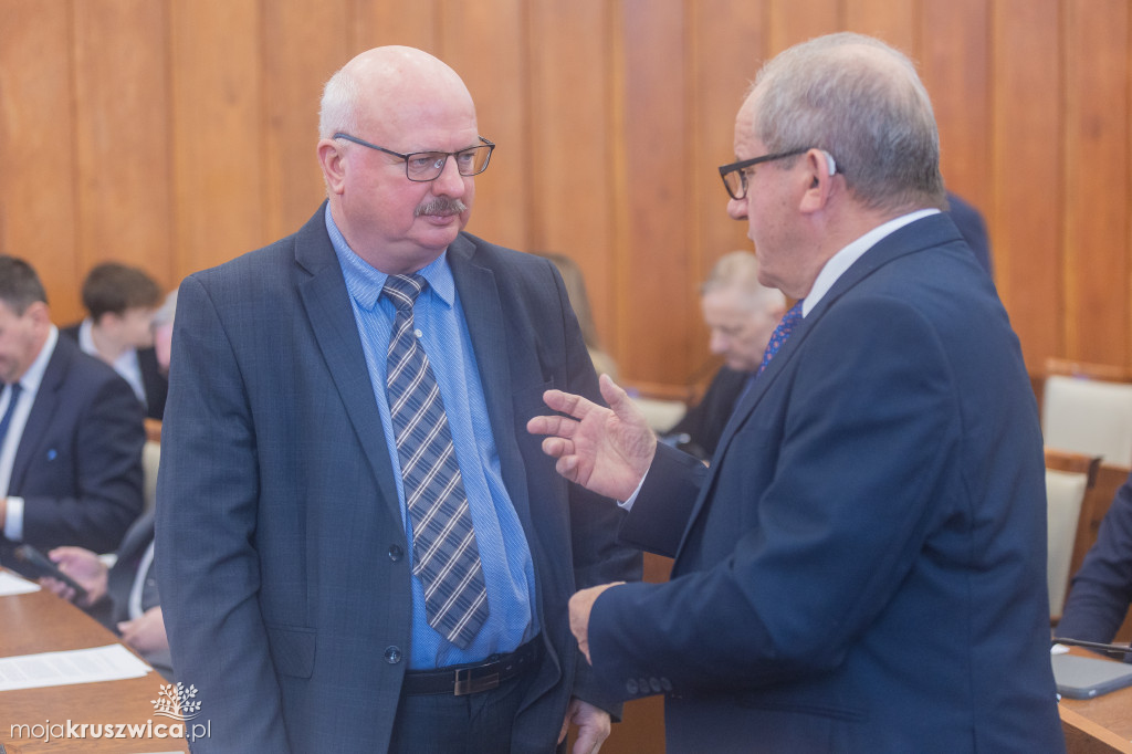 Sesja sejmiku województwa. Jakie decyzje podjęto? [FOTO]