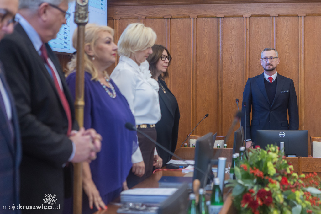 Sesja sejmiku województwa. Jakie decyzje podjęto? [FOTO]