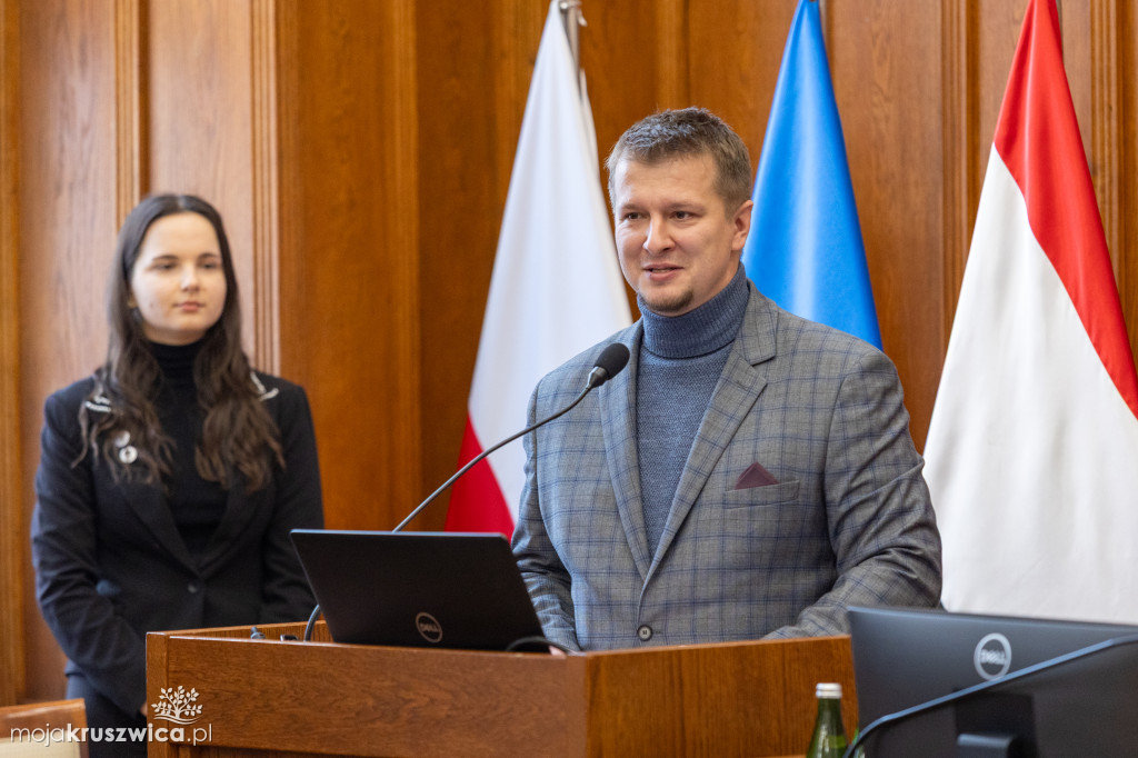 Sesja sejmiku województwa. Jakie decyzje podjęto? [FOTO]